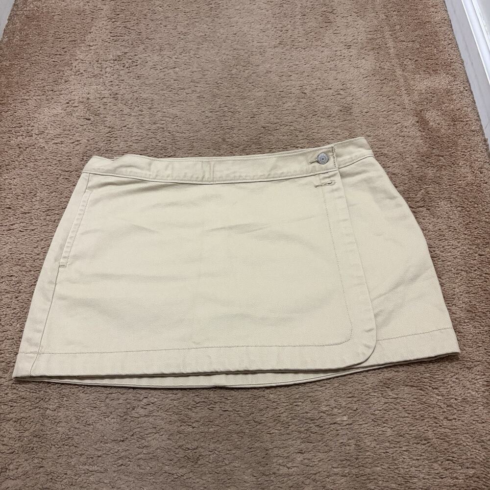 Levi’s Khaki Wrap Skirt Size 32 Mini Buttons NWT